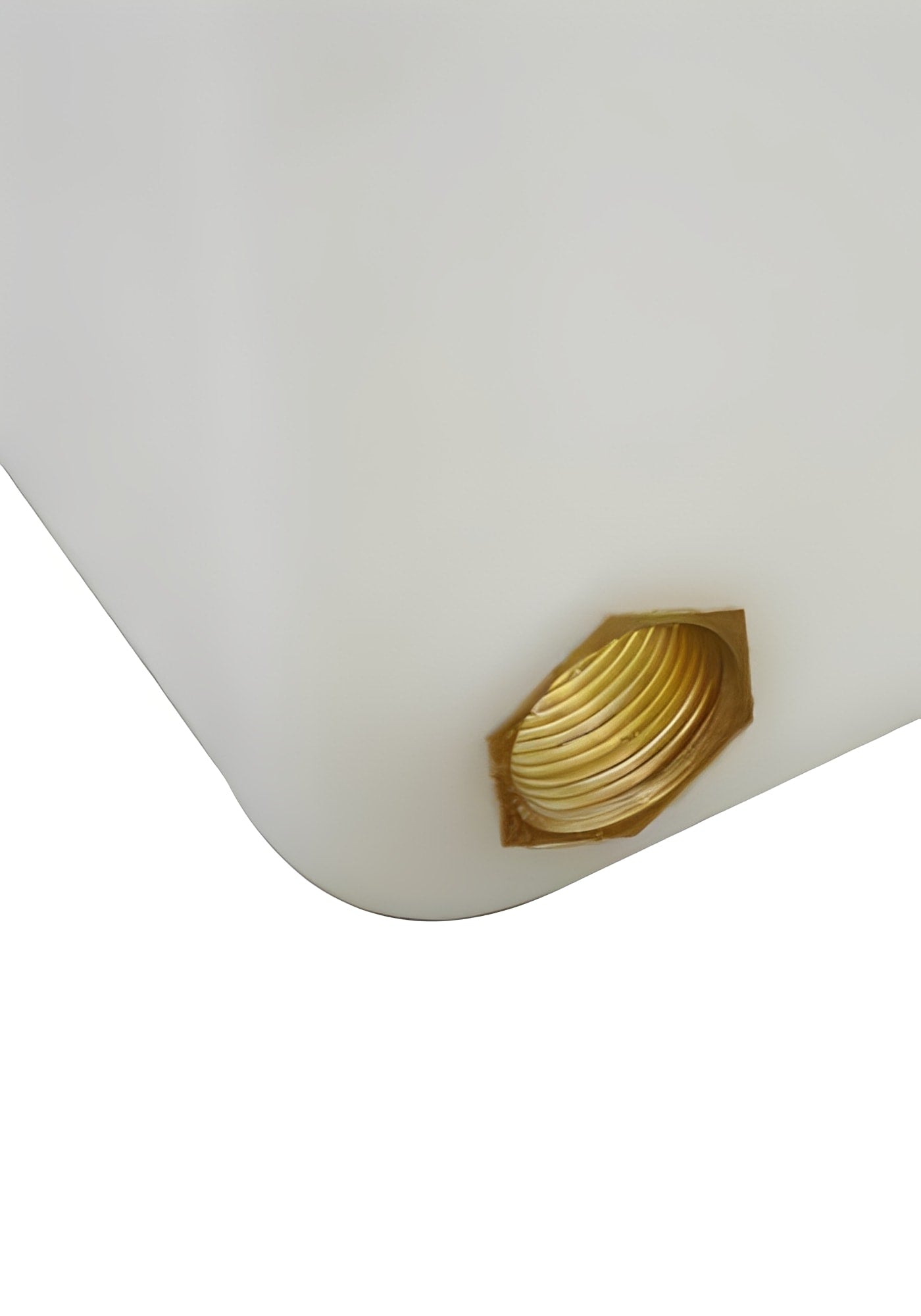 500 Litre Baffled Water Tank V1 showing the threaded connection for secure water transport.