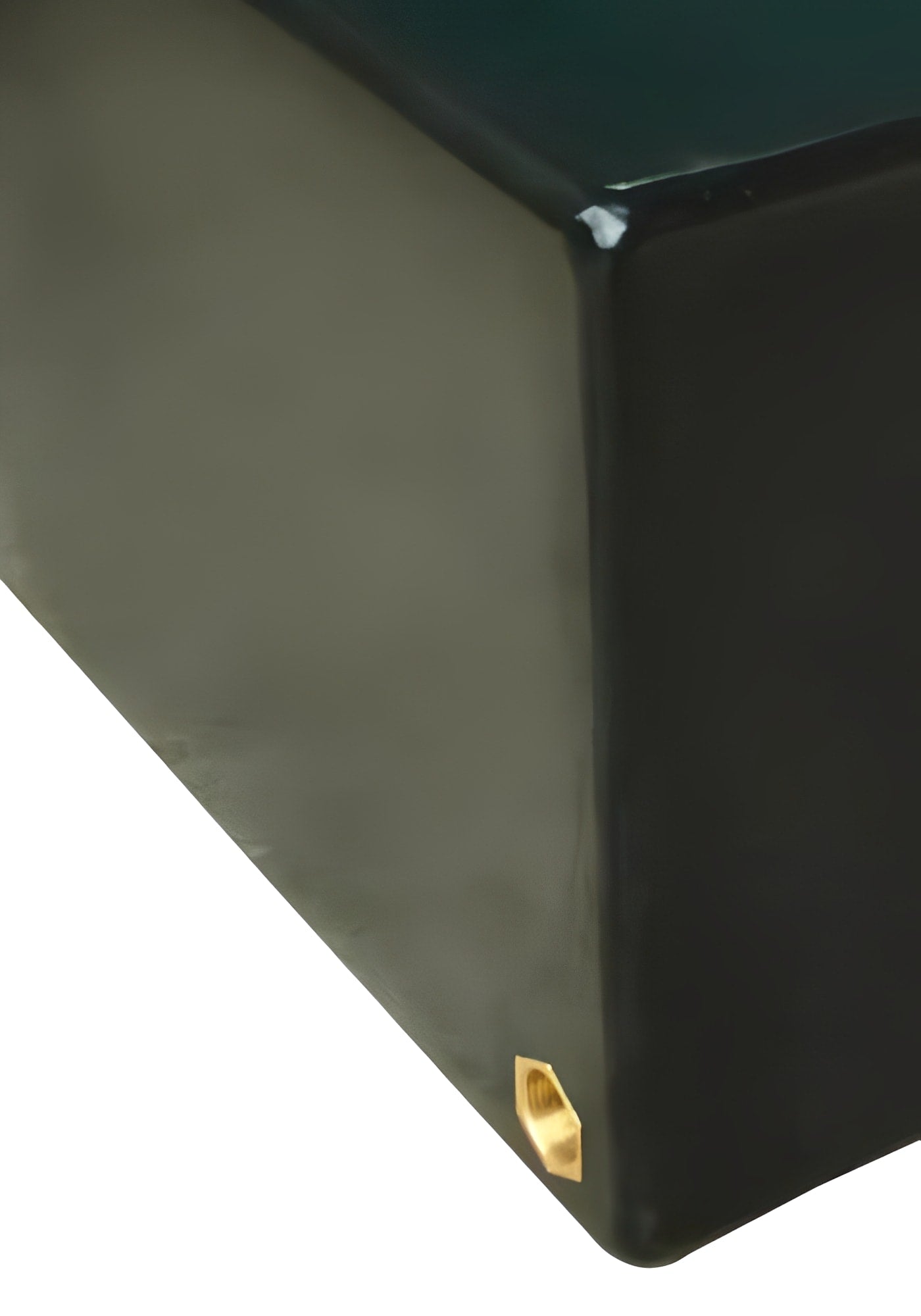 75 Litre Water Tank V2 corner detail showcasing durable polymer construction and brass fitting.