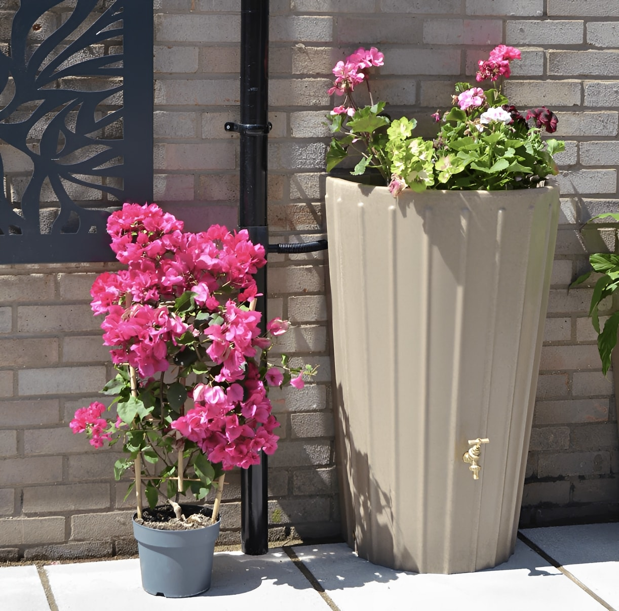 150l plant pot Sandstone Cosmo Mini Water Butt Planter